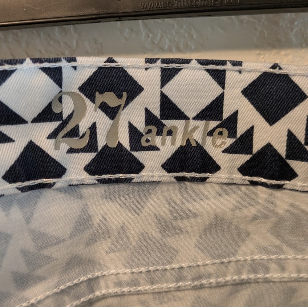 J.Crew Toothpick Black and White Patterned Pants 27 Ankle - Picture 6 of 6